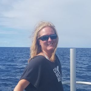 Meet your Posher, Kebbra